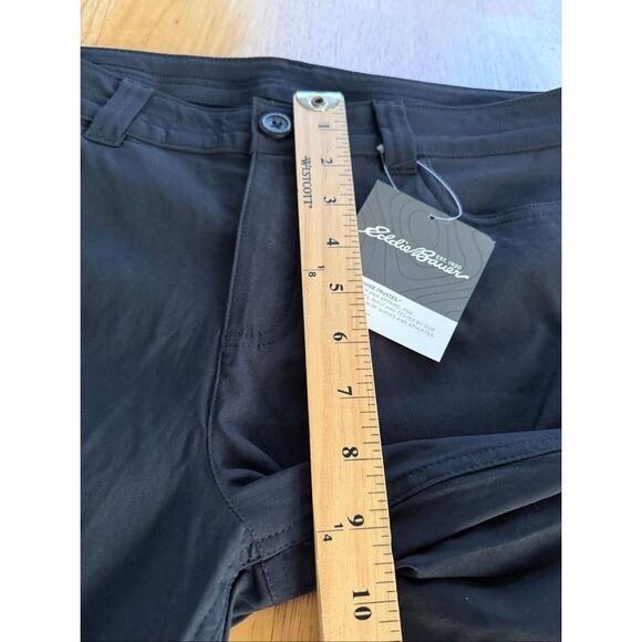 NWT Eddie Bauer First Ascent Women’s Guide Pro Capri Pants Black Size 8 - Picture 10 of 13